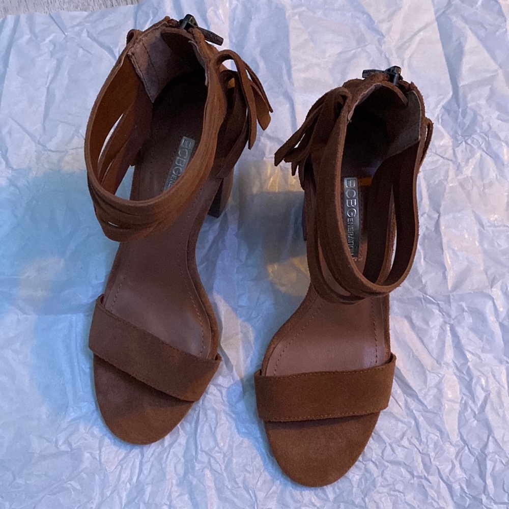 High heel sandals